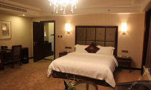 超值團購體驗 張家界東方賓館98元尊享三人間，暢游天門山核心區